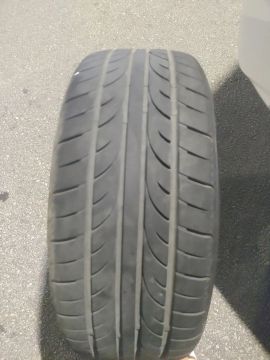 Pneu Usado 225/50 R17 wesltlake 