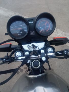 Motohonda impecável.  