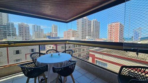 Apartamento na Vila Tupi - Praia Grande - SP
