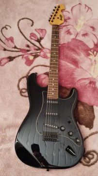 Guitarra Elétrica Memphis Mg32 Stratocaster 