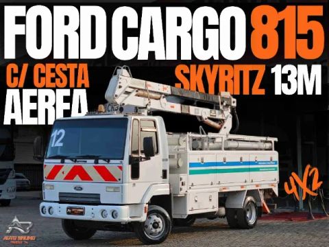 Ford Cargo 815 com Cesta Aérea Skyritz 13m, 136Kg. Super Conservado