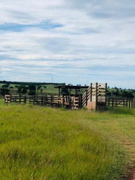 CÓD105. Chácara 05 HECTARES na Chácara dos Poderes- Campo Grande/MS