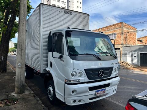 Accelo Mercedes bens 915