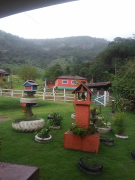 Otima chacara com 1175 m² em Pedralva/MG