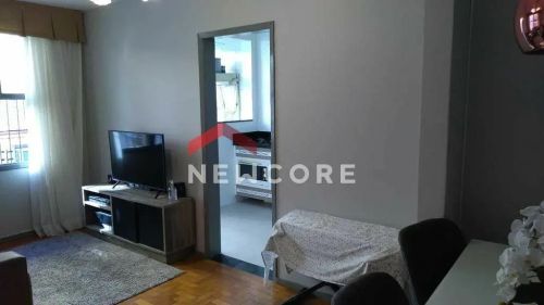 Apartamento em Travessa Olímpio de Oliveira Pacheco - Vila Ipiranga - Porto Alegre/RS