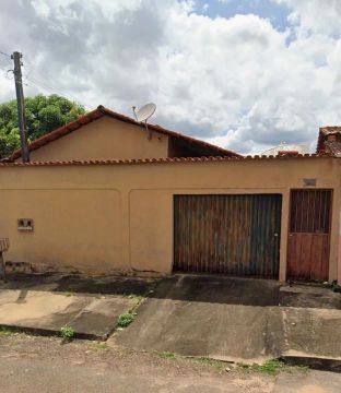 VENDO DUAS CASAS - À VISTA ? | ?