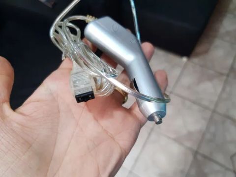 Carregador do game boy veicular