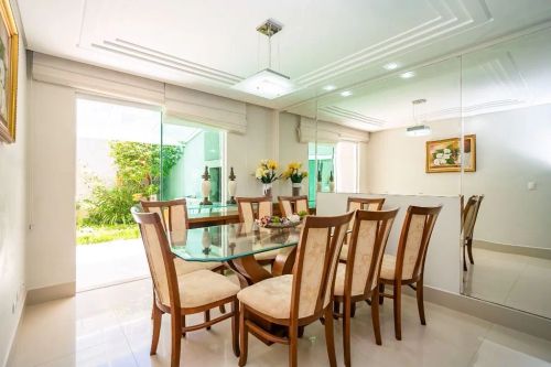 Sobrado com 4 dormitórios à venda, 207 m² por R$ 1.199.000,00 - Jardim Social - Curitiba/P