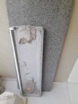 Divisória + Balcão granito cinza Andorinha