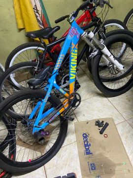 Quadro Viking - Azul e Amarela