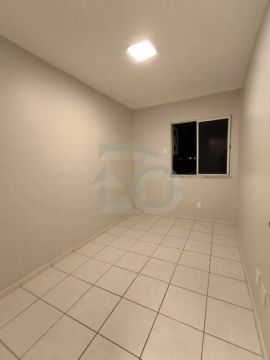 Apartamento no  Condomínio Vida Bela Clube com 2 Quartos e 2 Banheiros
