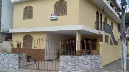 Casa em Cataguases  - MG