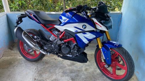 BMW G 310 R - Moto impecável!