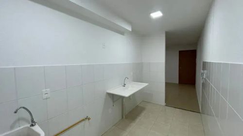 ALUGO APTO DE 02 QUARTOS -ITAPOÃ PARQUE