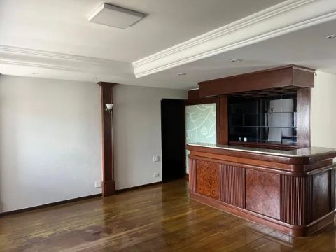 Vendo Apartamento de luxo zona central de Uberlândia