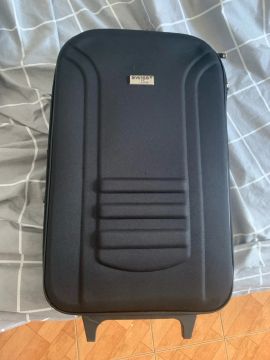 Mala de Viagem Preta Média 