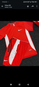 Conjunto Nike Vermelho - Camiseta e Shorts