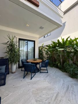 Sobrado Florais dos Lagos  399m² 4 Suítes