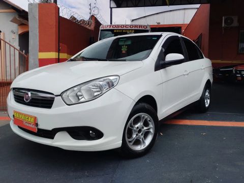 Gran Siena Attractive 1.4 completo 2016