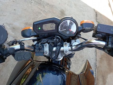 Moto fazer 