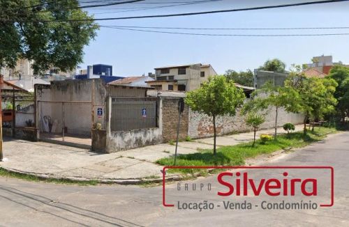 Terreno com 304m² - Partenon