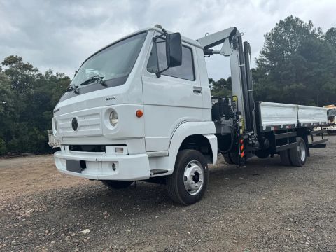Vw 8-160 equipado com mumck TKa 8.700 