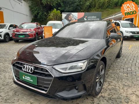 Audi A4 2024 2.0 tfsi mhev prestige s tronic
