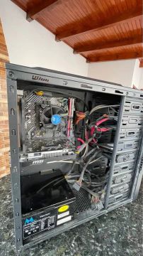 PC GAMER i510400F + 1650 SUPER