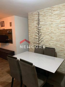 Apartamento em Avenida da Cavalhada - Cavalhada - Porto Alegre/RS