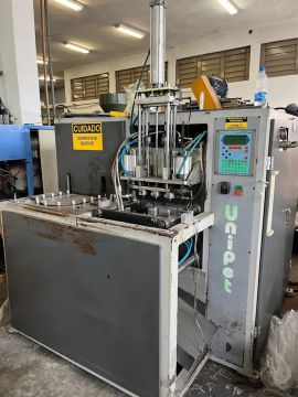 Máquina sopradora pet unipet 