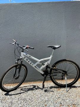 BICICLETA MARCA COLLI