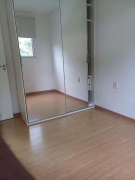 Apartamento com 2 quartos para locação R$ 1.100 com taxas inclusas
