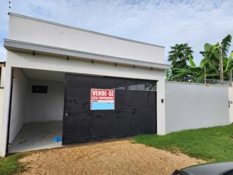 Vende-se residência no CAUAMÉ (Opção de parcelamento)