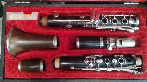 Clarinete Lignatone em ótimo estado