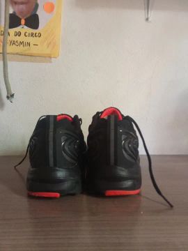Mizuno space 4