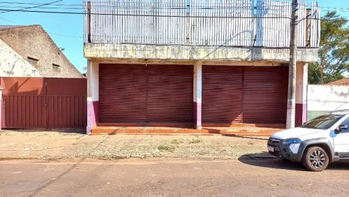 Salão comercial + Terreno. Amplo espaço 