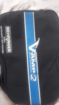 V-AMP 2 - pedaleira de Guitarra