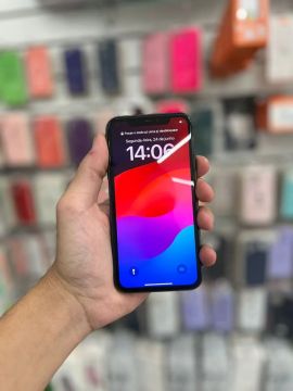 iPhone 11 64gb Impecável 