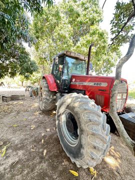 Trator Massey Ferguson 680 Advance