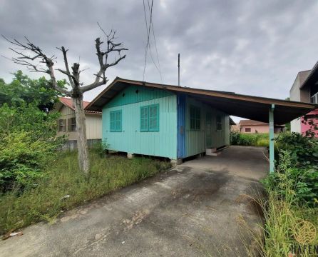 Terreno em Avenida, à 200mts da praia em Navegantes/SC