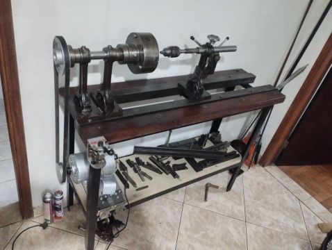 Torno mecânico 
