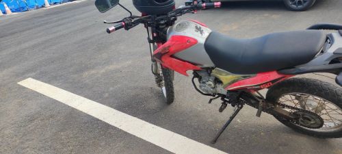 Shineray 150cc - Moto Trail em ótimo estado