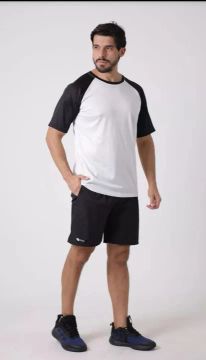 Conjunto de treino - camiseta Raglan e shorts Dry Fit