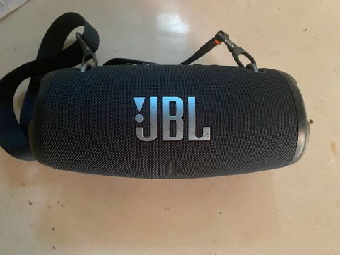 Caixa de Som JBL xtreme 3 