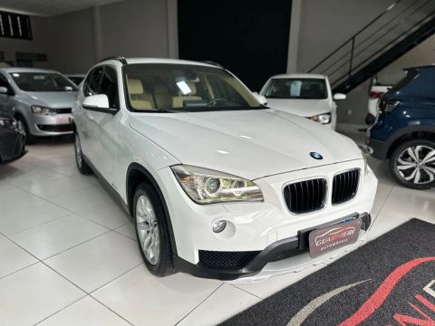Bmw X1 2.0 16V Turbo Activeflex Sdrive20i 4P Automático