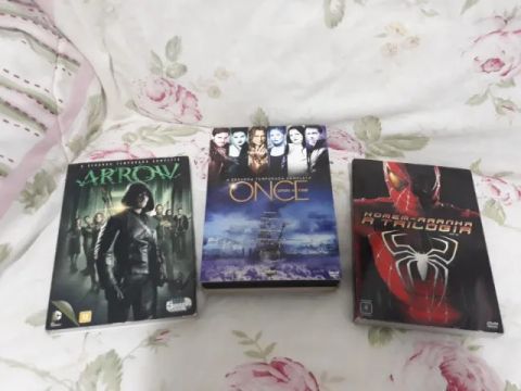 Box de séries em DVD