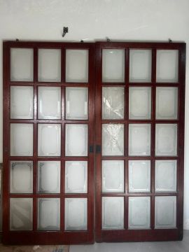 Porta 1.80x2,10 altura de correr