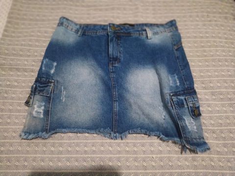 Saia Jeans Destroyed com Bolsos