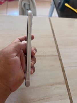 iPhone 11 64g 