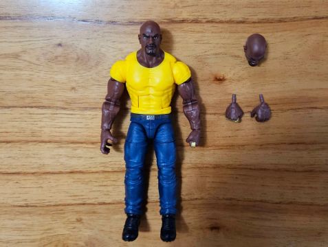 Marvel Legends - Luke Cage
